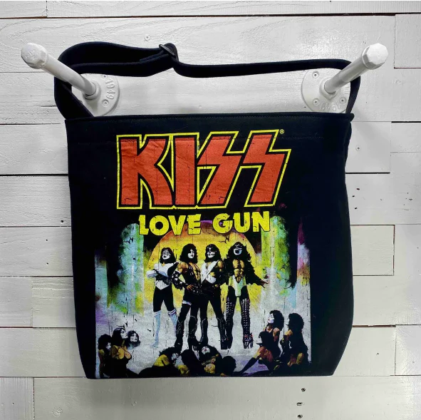 Goodfarken - Kiss Love Gun - Crossbody Bag (LIMITED EDITION)