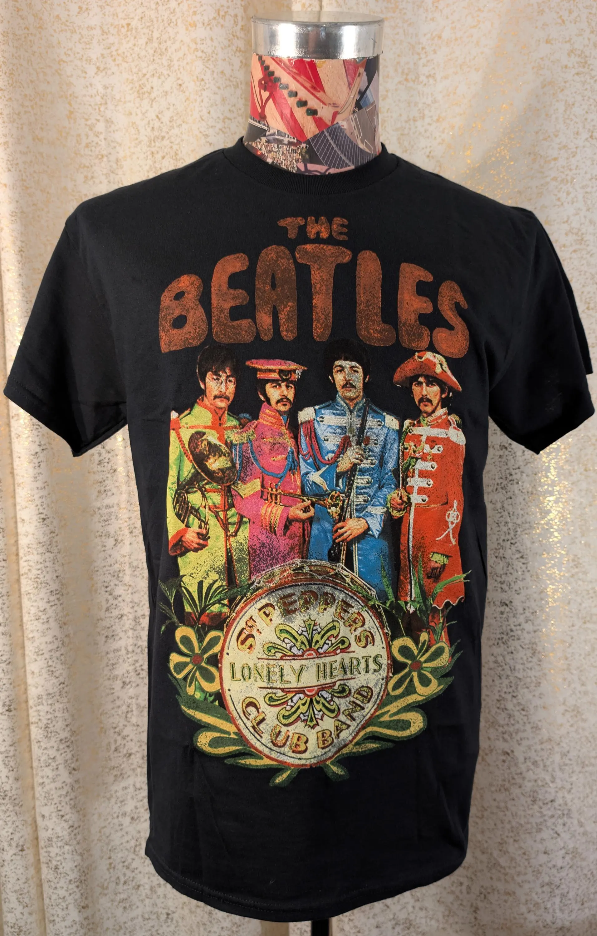 The Beatles - Lonely Hearts Club Band T-Shirt
